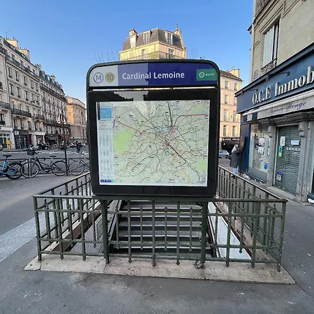 Neuf Quartier Emily In Apartman *