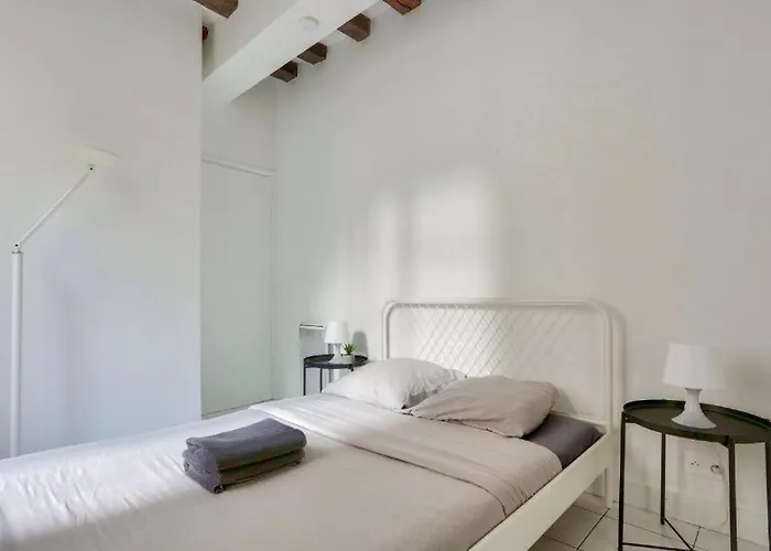 Neuf Quartier Emily In Apartman *