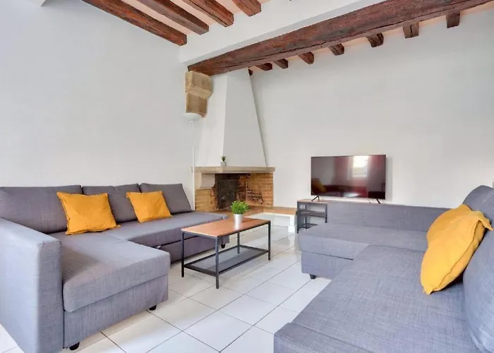 Apartman Neuf Quartier Emily In